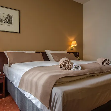 Stadt Hotel