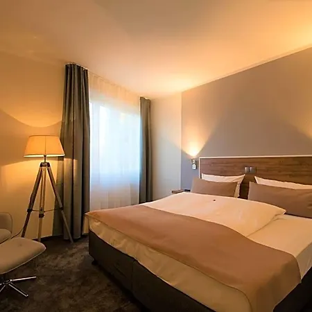 Stadt Hotel 3*