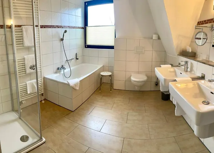 Stadt 호텔 아우리흐